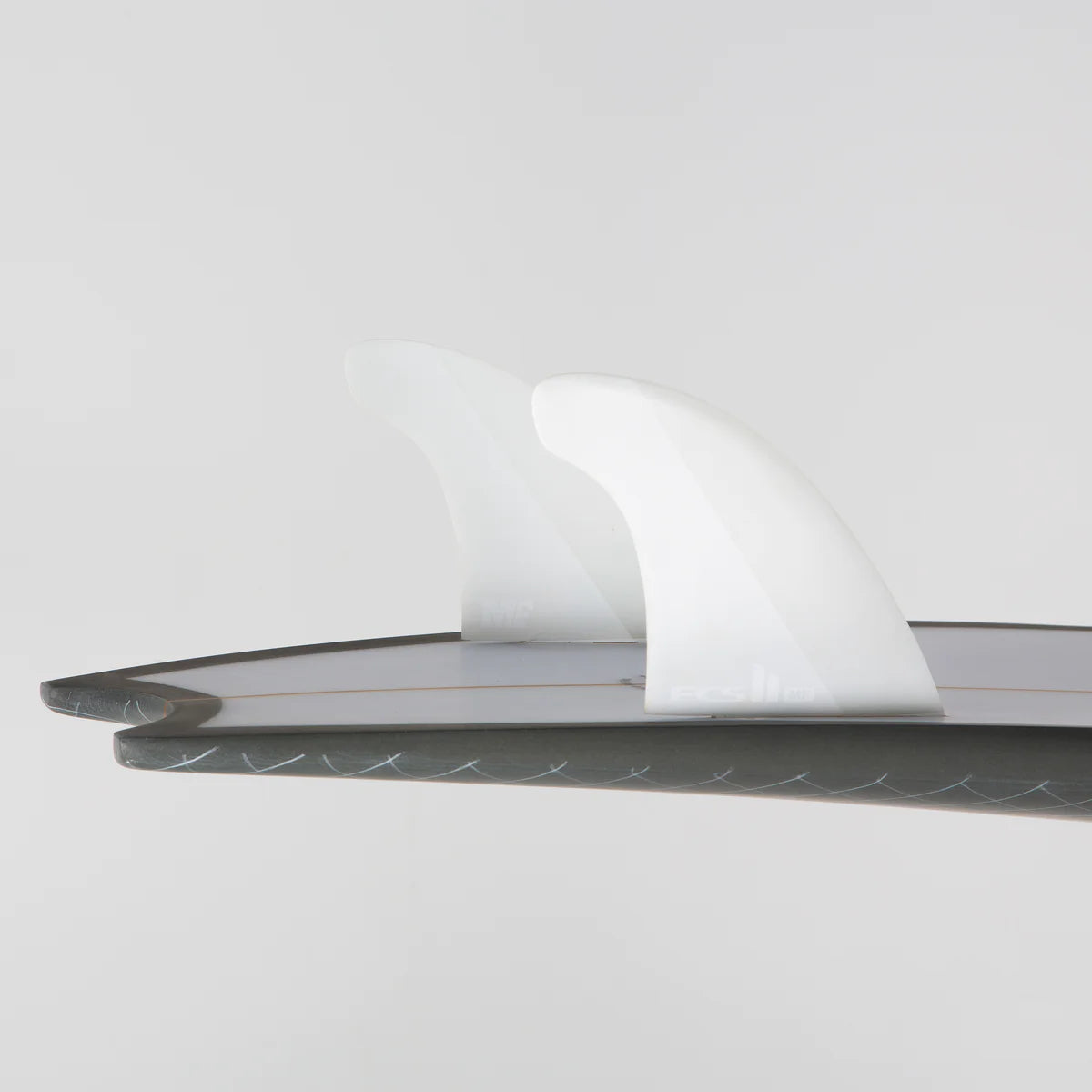 FCS II MICK FANNING TWIN + 1 FIN SET (CARBON FIBRE)