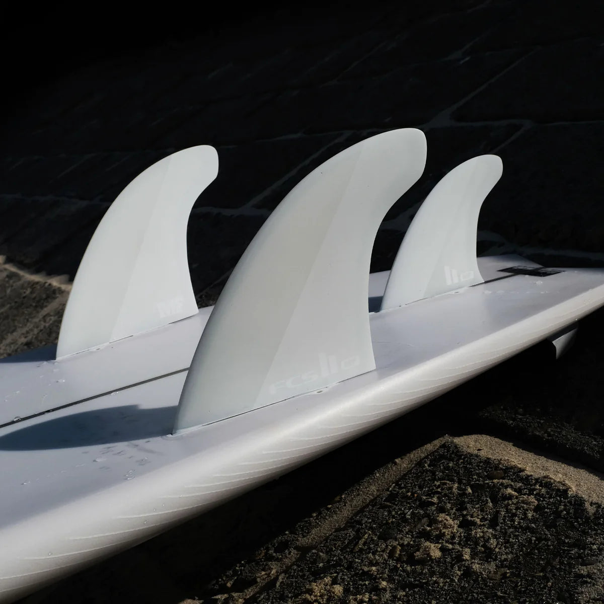 FCS II MICK FANNING TWIN + 1 FIN SET (CARBON FIBRE)
